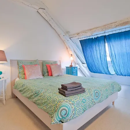 Maison B - Bed & Breakfast