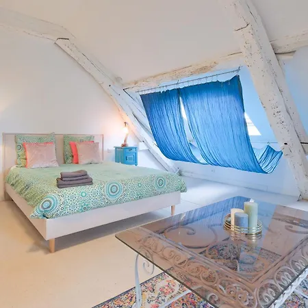 Maison B - Bed & Breakfast