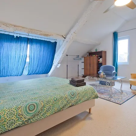 Bed & Breakfast Maison B -